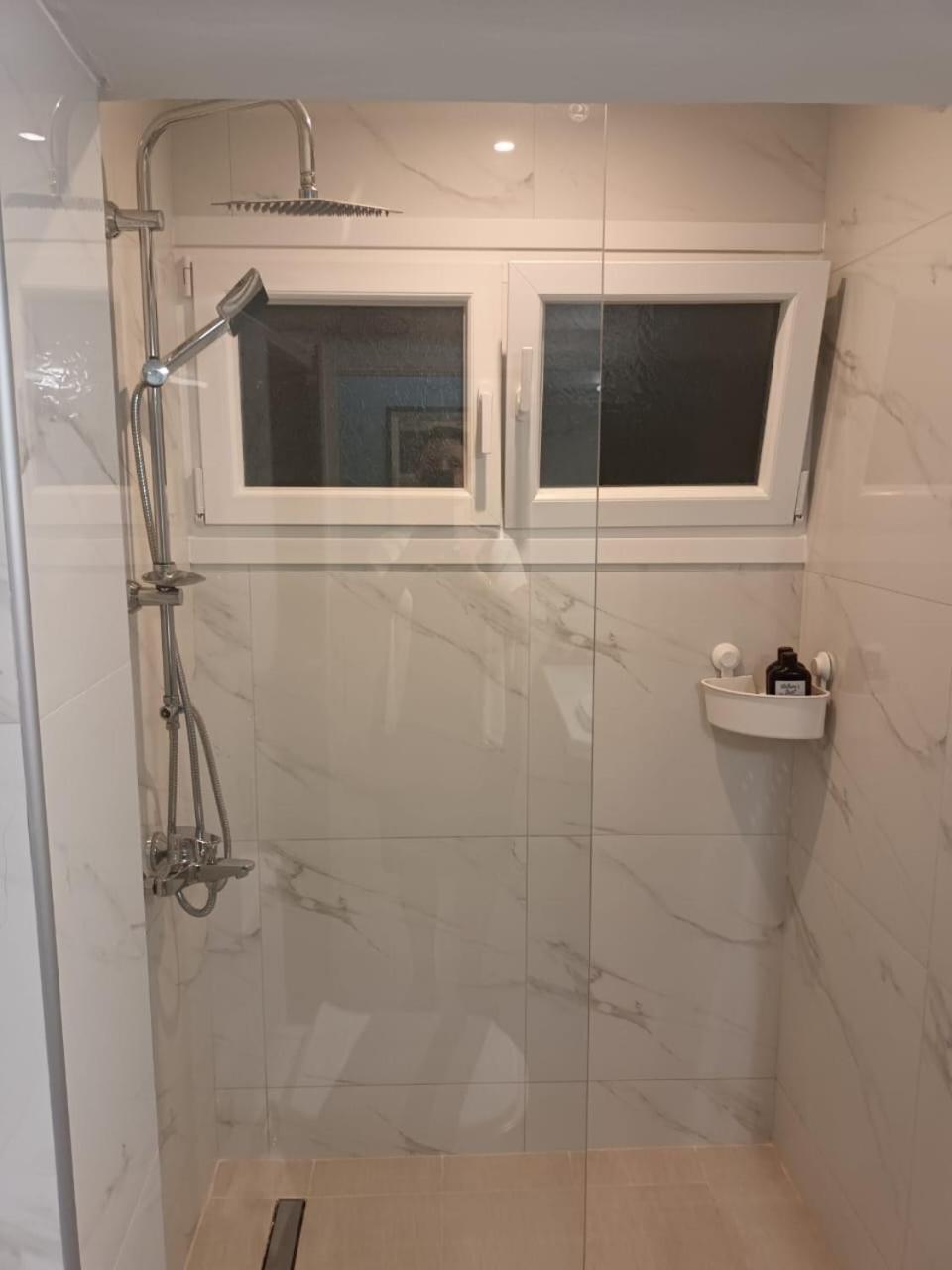 White Tower Apartment Tesalonika Bagian luar foto